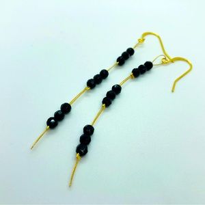 Fun simple dangle earrings black beads